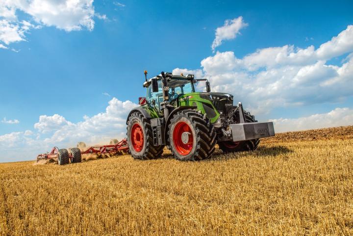 Fendt 900 Vario 6 Large